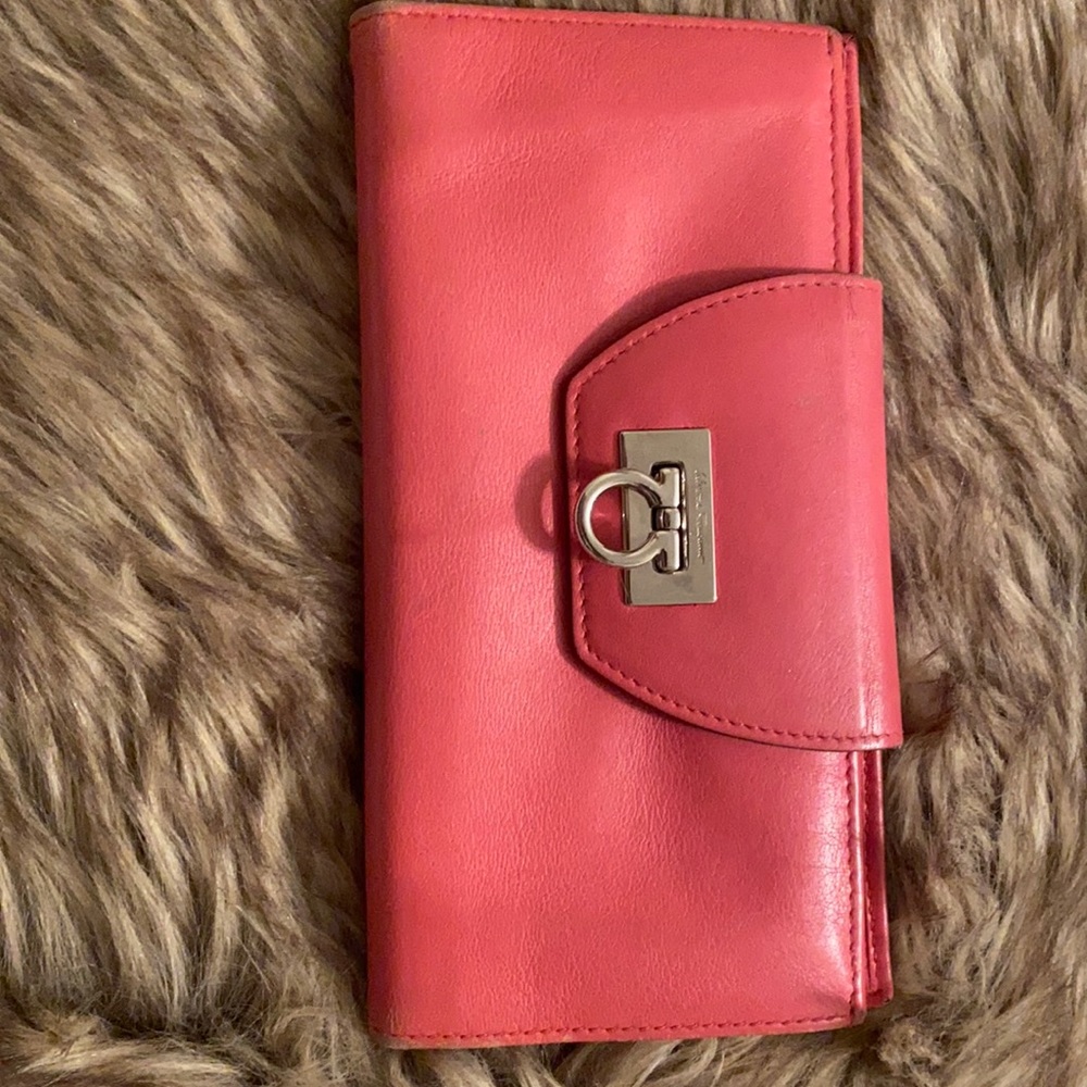 Salvatore Ferragamo pink wallet